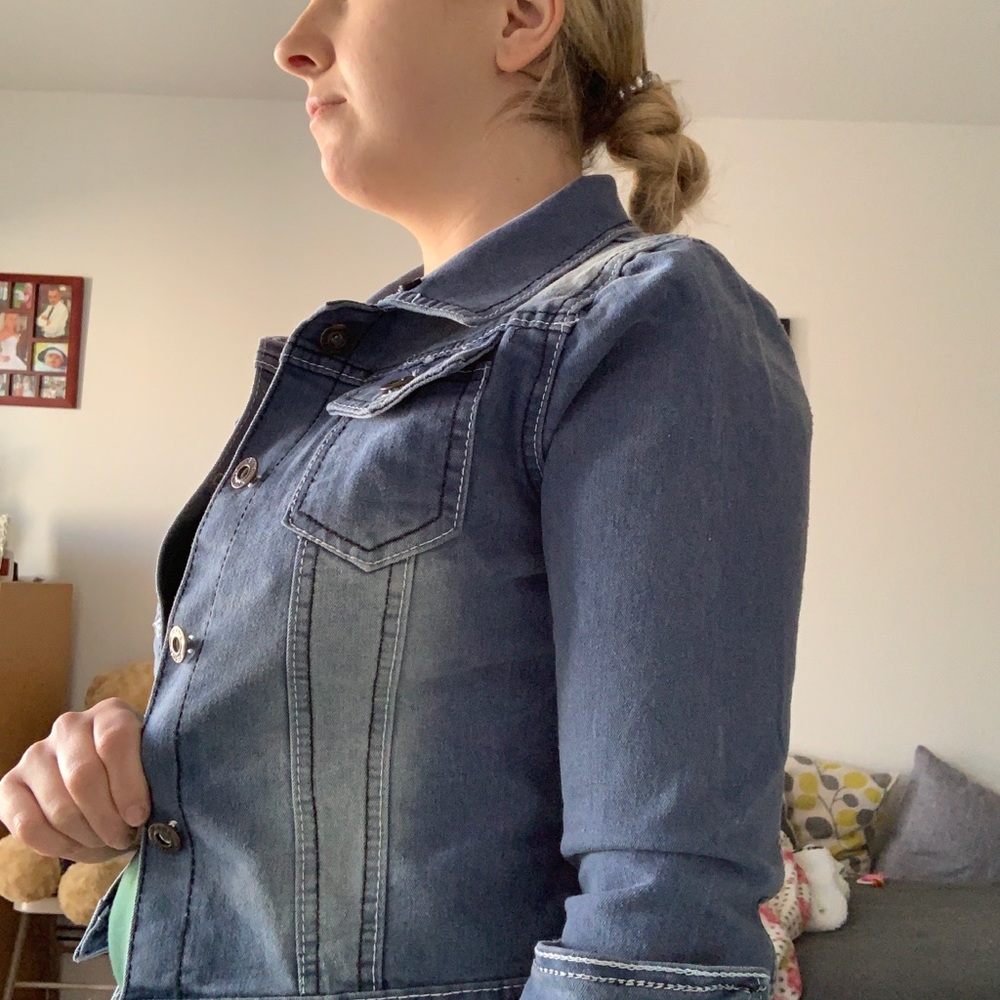 Jacket - Picture 2 of 3